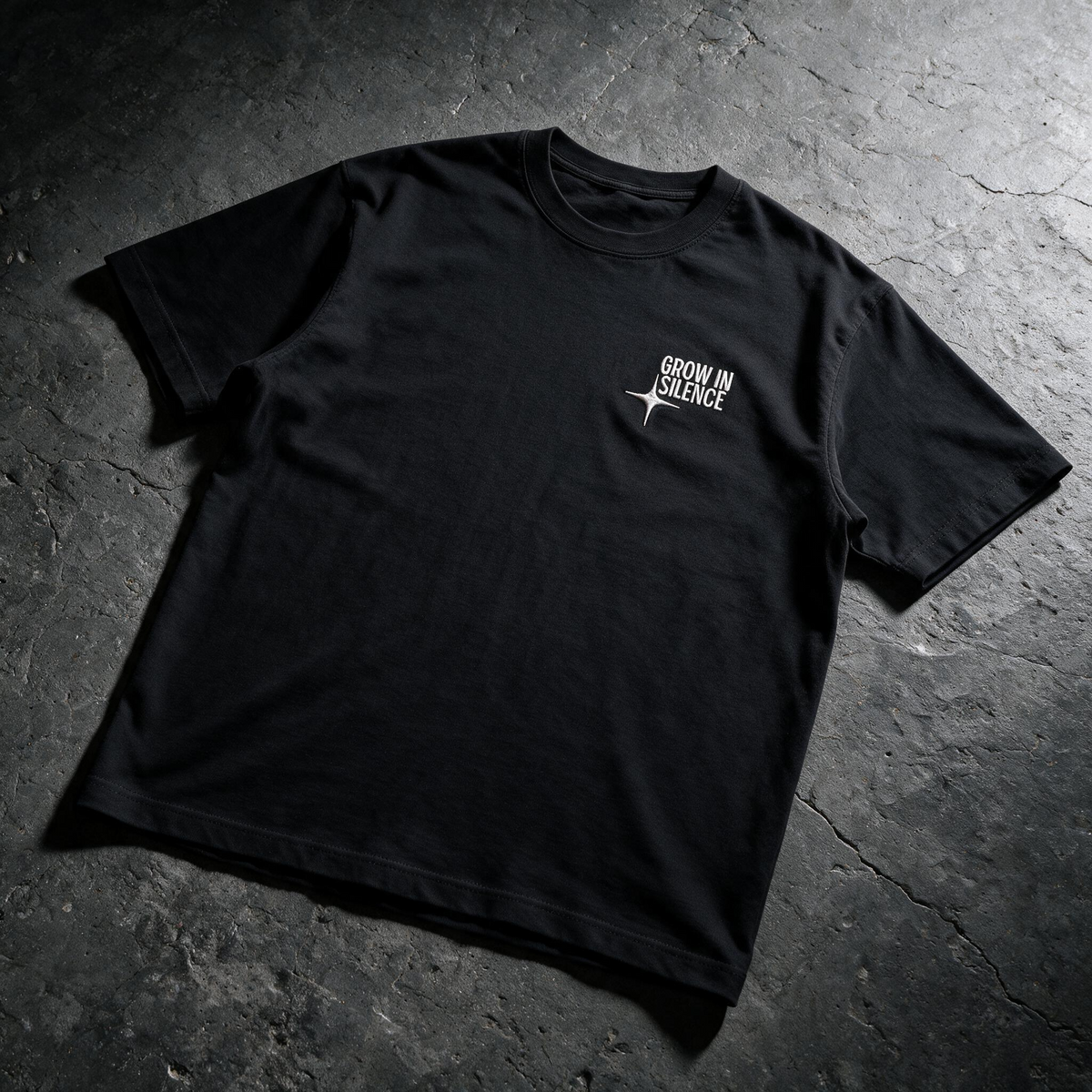 "Be Confident" Graphic Tee – Minimalist "Grow In Silence" Oversized Back Print T-Shirt